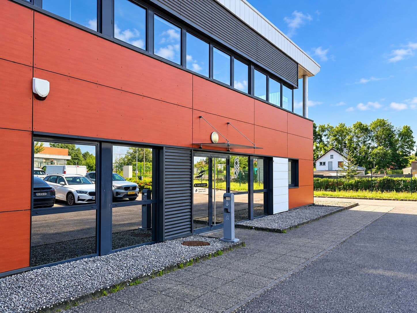 Façade du siège de Solenso Power à Woippy